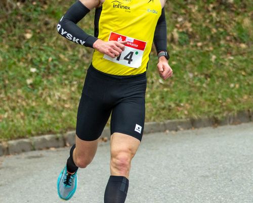 Jens Mergenthaler auf den 10 km Straße bei den BW Meisterschaften im März 2025.