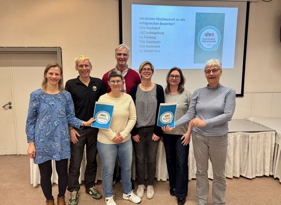 Goldene DLV-Ehrennadel für Rose Müller – Kreistag der Leichtathleten blickt auf aktives Jahr zurück