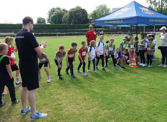 KILA rockt beim „4. Hohenecker Kinderleichtathletik-Fest“